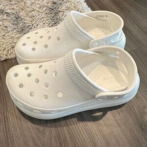 Iconic Crush crocs